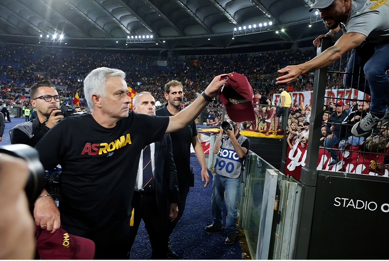 加时末段布鲁克林篮网调整名单以备欧篮联；状态回暖环节打磨；媒体盛赞；球队文化再被提及的简单介绍