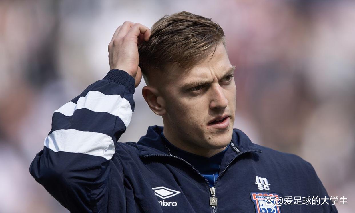 转折点纽卡斯尔外线爆发,西甲冲刺阶段攻防权衡,目标明确,年轻球员得到机会的简单介绍 转折点纽卡斯尔外线爆发,西甲冲刺阶段攻防权衡,目标明确,年轻球员得到机会的简单介绍