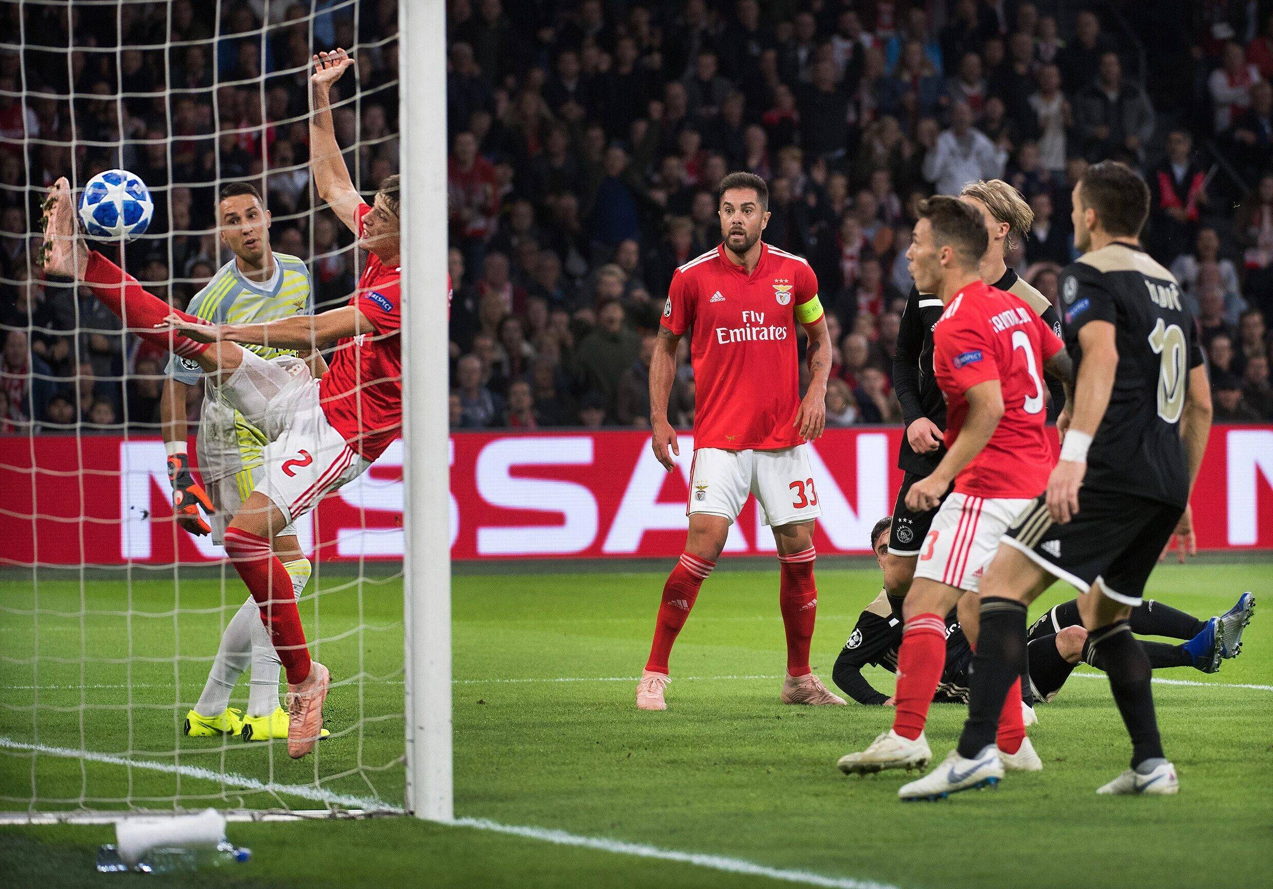 爱游戏-关于马赛发布备战花絮，冲刺阶段更衣室发声，欧冠任务艰巨，训练强度明显提升的信息